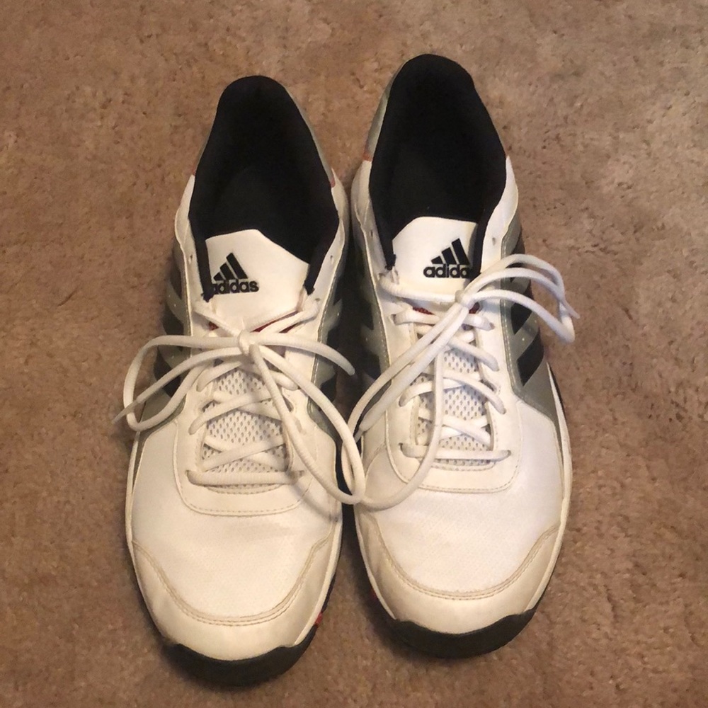 Adidas Sneakers